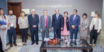 Pleno JCE recibe Misión de Observación Electoral OEA para Elecciones Extraordinarias Nivel Municipales