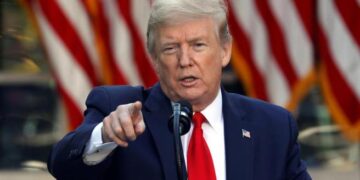 Trump realizará cinco presentaciones en estados diferentes en ultimo dia cruciales de campaña