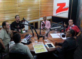 El elenco completo de «La Receta de la Z» pasa a Rumba FM
