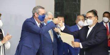 Gobierno entrega RD$134 millones para obras a cargo de alcaldías de la provincia de Santiago