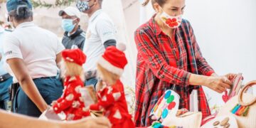 ADN respalda artesanos y vendedores locales con mercadillo de navidad