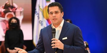 Ministerio de Turismo   recupera el turismo y  ahorro  700 millones de pesos, en sus primeros 100 días