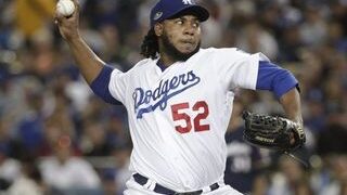 El dominicano Pedro Báez acuerda con Houston Astros