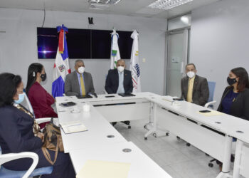 Ministerio de Salud firma acuerdo  Evaluación Desempeño Institucional con el MAP