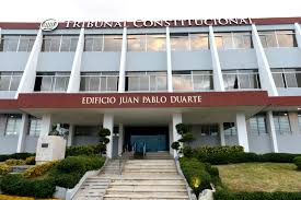 TC dispone que los diputados del exterior se elijan en listas desbloqueadas