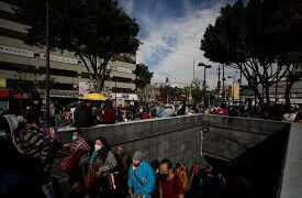 Estadounidenses en México: escapar de los confinamientos en otro país