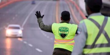 Gobierno flexibiliza horario y medidas del toque de queda