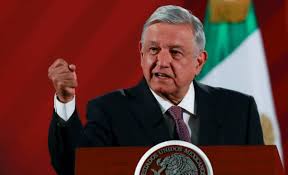 Reaparece el presidente de México tras contraer coronavirus