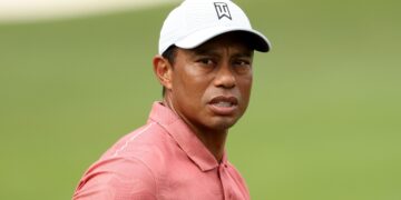 Tiger Woods sufre múltiples lesiones en las piernas tras un grave accidente de auto en Los Ángeles