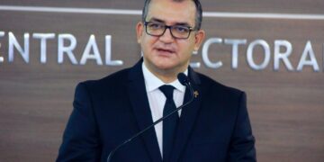 Jáquez Liranzo inicia  trabajos como jefe de misión de UNIORE para la Segunda Vuelta Electoral en Elecciones de Ecuador