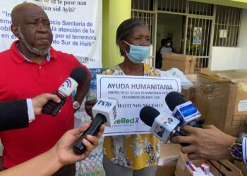 MOSCTHA,  MUDHA y la RED JACQUES VIAU envían cargamento para afectados terremoto  Haití