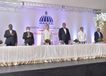 Interior y Policía consulta con agropecuaria y construcción  mano de obra extranjera