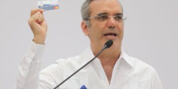 Presidente Abinader anuncia Entrega Bono Navideño a partir del 4 de diciembre