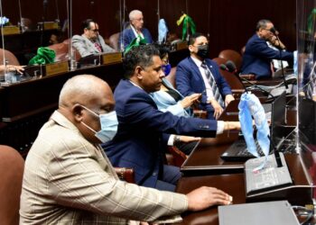 Diputados aprueban préstamo por US$43 millones para mejorar abastecimiento de agua residuales