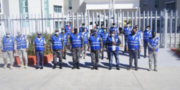 Policía ocupa 74 armas  y apresa 378 presuntos delincuentes acusados de crímenes y delitos