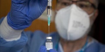 Salud Pública notifica baja significativa en los casos activos de Covid-19