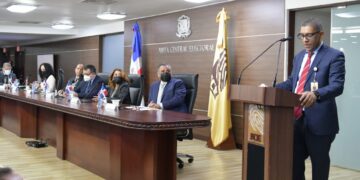 JCE presenta a organizaciones políticas propuesta de reestructuración del área de Informática