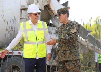 Con inversión de RD$1, 750 millones  Presidente Abinader inicia construcción de verja perimetral en frontera con Haití