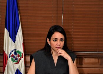 Comisión de Hacienda del Senado analiza el proyecto de Ley que suprime el CEA