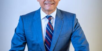 Senador afirma reforma de hidrocarburos acabaría con «mafia» de los combustibles