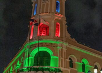 ADN se une a la sensibilización por Día de las Enfermedades Raras con encendido de luces