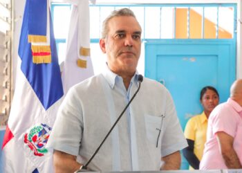 Abinader llama a los dominicanos a la prudencia en Semana Santa