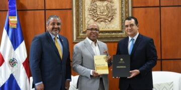 JCE deposita en la Cámara de Diputados proyectos de modificación a leyes electorales
