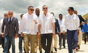 Presidente Abinader inaugura estación de pesaje de residuos sólidos en Higuey