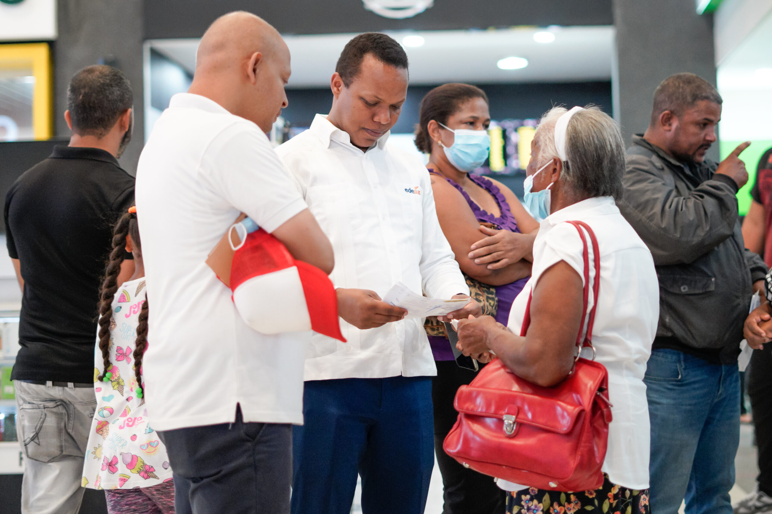 Edesur está abierta a escuchar a clientes y gestionar soluciones