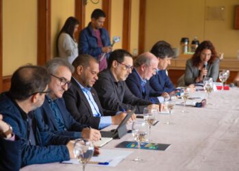 Alcalde Carlos Guzmán desarrolla compleja agenda de trabajo en Bogotá, Colombia