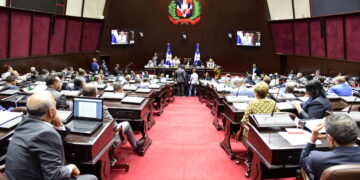 Diputados convierten en Ley proyecto que permite perseguir a culpables de robos sin violencia sin la necesidad de querella