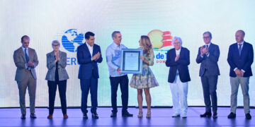 Inversionistas españoles dicen RD tiene el mejor presidente y ministro de Turismo de la historia
