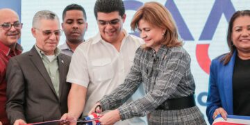 Vicepresidenta y CAASD entregan obras de drenaje sanitario para Invivienda