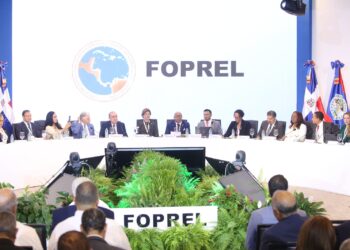 Alfredo Pacheco destaca necesidad de enfrentar con valentía y decisión los retos del cambio climático que amenazan al mundo