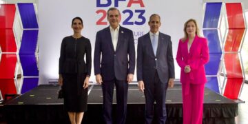 Presidente Luis Abinader anuncia licitación del Tren Metropolitano del Gran Santo Domingo para el mes de julio