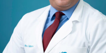 Urólogo habla de opciones de tratamientos dependiendo estadio del cáncer de próstata