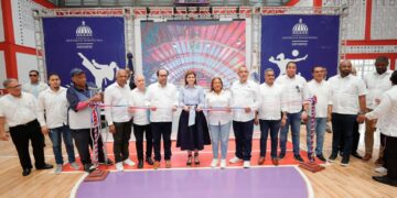 Vicepresidenta entregó diversas obras en el Distrito nacional y seis provincias este viernes, sábado y domingo
