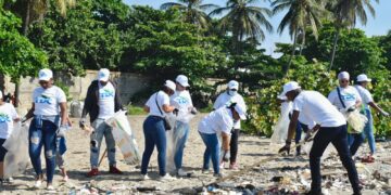 TDC retira 2 mil kilos de basura de Plata El Gringo