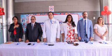 Dirección de Acceso a Medicamentos de Alto Costo capacita a colaboradores en Evaluación de Tecnologías en Salud