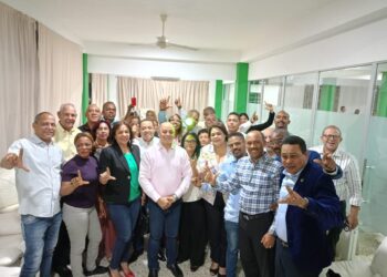 Fuerza del Pueblo proclamará a Julio Romero, candidato a alcalde SDE; presentará otras propuestas