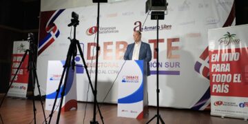 José Del Castillo: si nosotros salimos del Senado, Barahona va a enmudecer en la curul que ostento