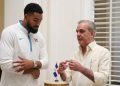 Presidente Abinader felicita a Karl-Anthony Towns tras conquistar campeonato de la NBA