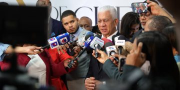 Ricardo de los Santos: El Congreso decidirá lo mejor para el pueblo sobre ley económica anticrisis