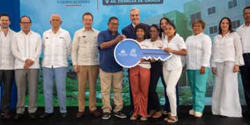 Presidente Abinader entrega 700 apartamentos del Plan Familia Feliz en la Urbanización San José, Santo Domingo Norte
