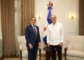 Presidente Abinader recibe en el Palacio Nacional al nuevo rector electo de la UASD, Jorge Asjana David