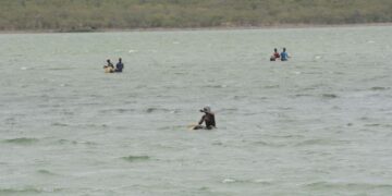 Familiares de pescadores desaparecidos en Montecristi exigen búsqueda aérea y marítima