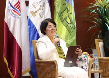 Jueza de la Suprema destaca la responsabilidad de los tribunales en la lucha contra los feminicidios