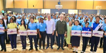Presidente Abinader destaca que el desarrollo de Montecristi con el puerto de Manzanillo es clave para el presente y futuro de la juventud