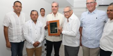 Productores ganaderos reconocen a Abinader por impulsar la industria lechera y respaldar al campo dominicano