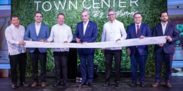 Las buenas políticas gubernamentales del presidente Abinader impulsan la apertura del centro comercial Porto Town Center by La Marquesa en Arroyo Hondo